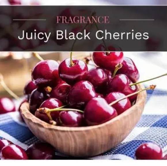 Candle-Lite • Juicy Black Cherries Candle - Picture 4 of 11